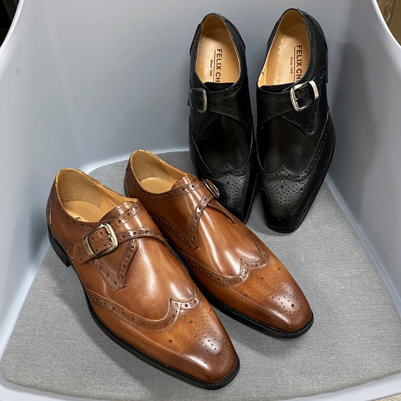 Men's Casual Shoes Carving Lea - огляд і ціна Men Formal Wear Design