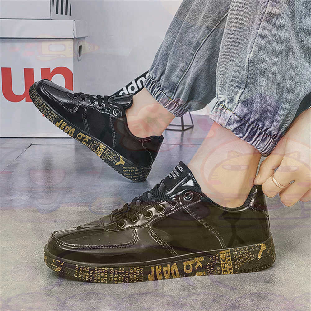 Round Foot Size 45 Sneakers Wh - огляд і ціна Tall Men Formal Wear